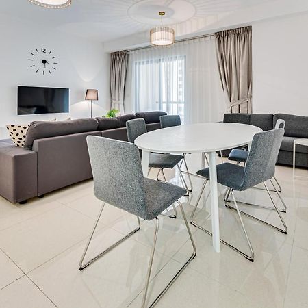 2 Bd Apartment In Bahar Jbr Дубай Экстерьер фото