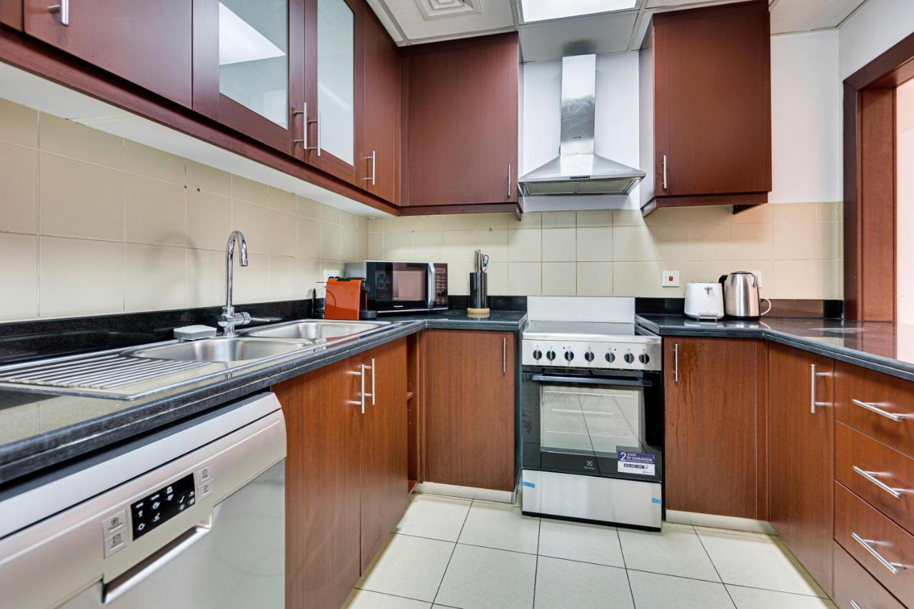 2 Bd Apartment In Bahar Jbr Дубай Экстерьер фото