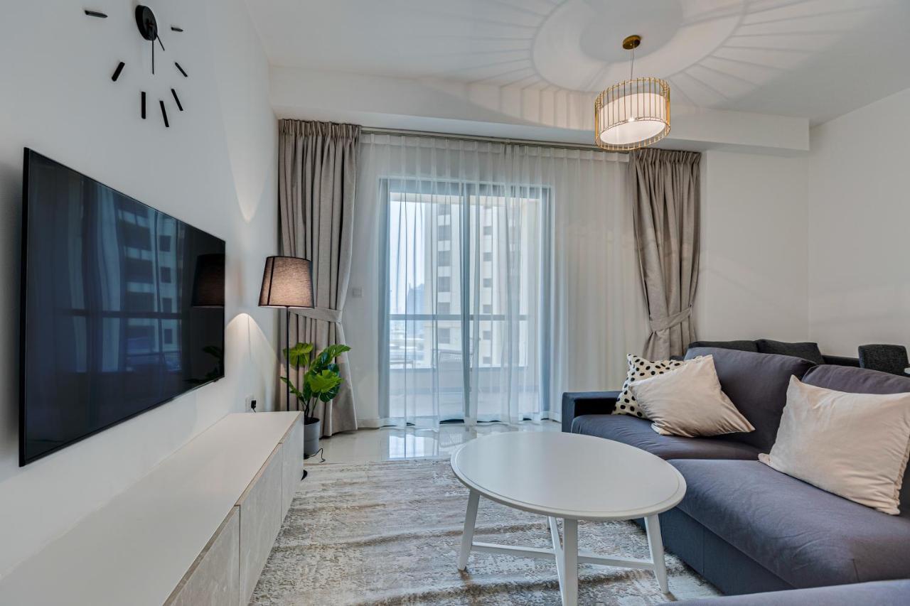 2 Bd Apartment In Bahar Jbr Дубай Экстерьер фото