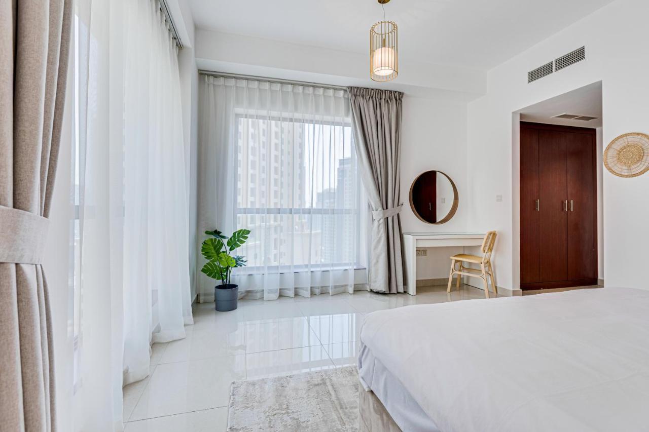 2 Bd Apartment In Bahar Jbr Дубай Экстерьер фото
